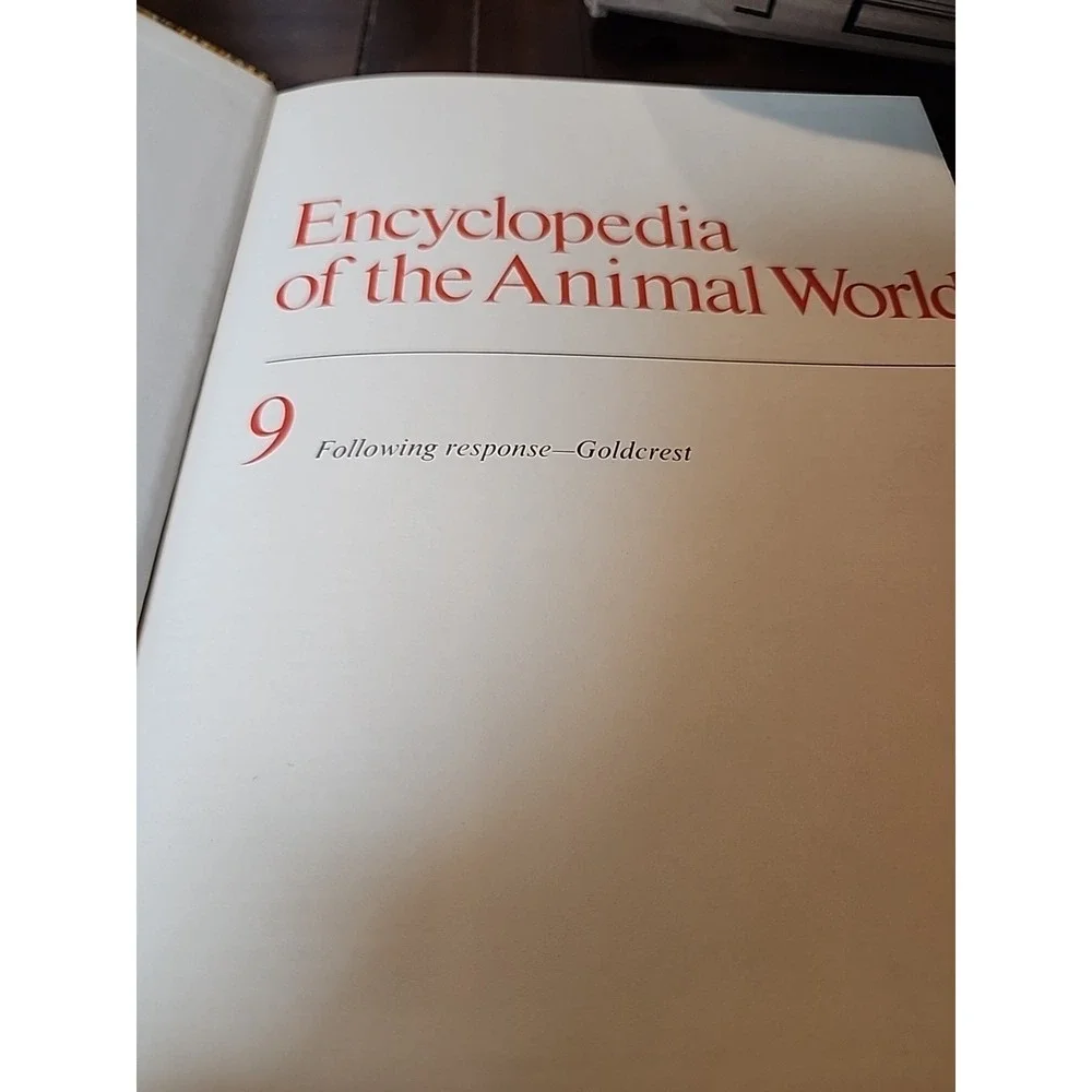 Encyclopedia of the Animal World Vol 9 Vtg 1972 Following Response - Goldcrest